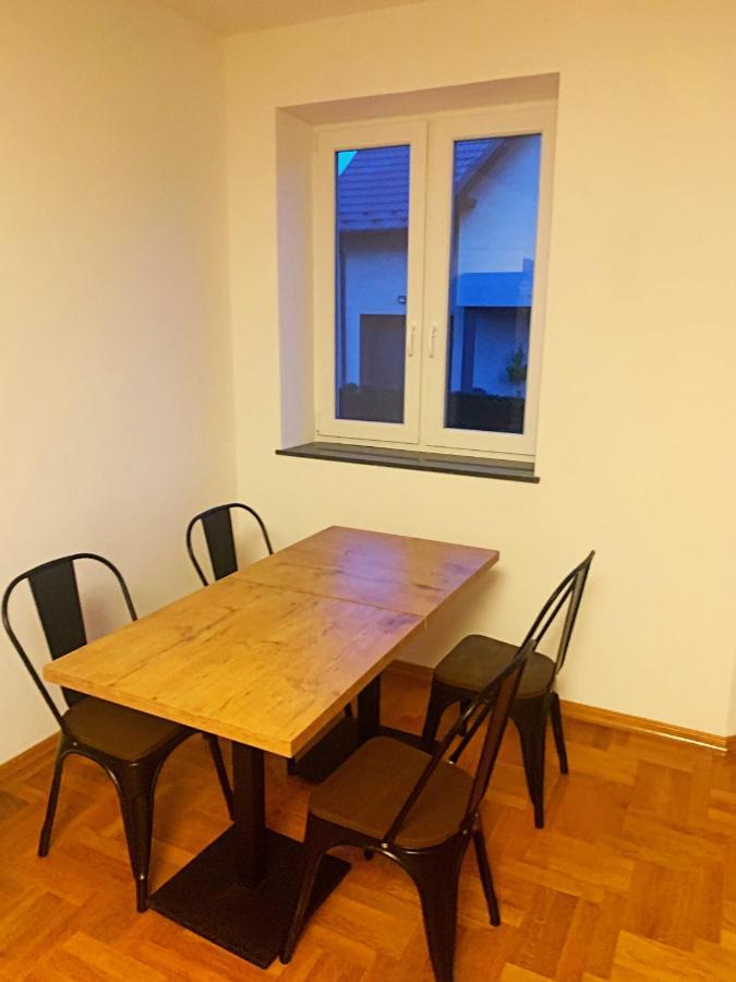 The Castle Suites & Apartment - Free Parking - (Adults Only) Krakov Exteriér fotografie