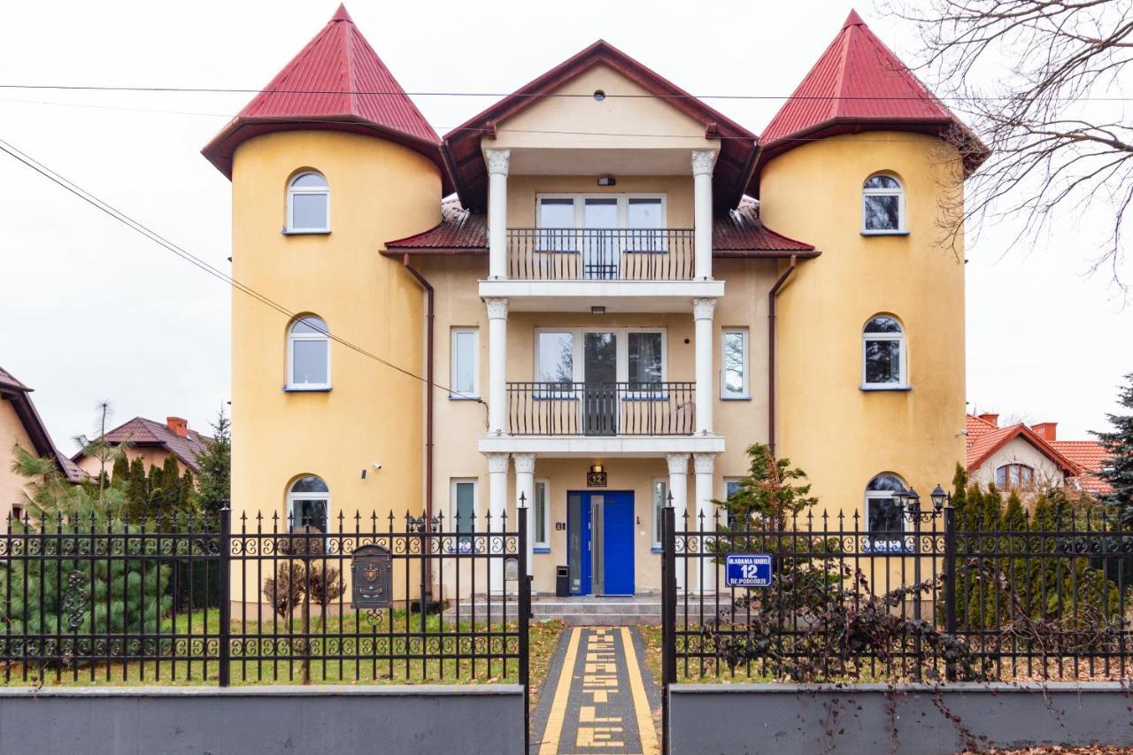 The Castle Suites & Apartment - Free Parking - (Adults Only) Krakov Exteriér fotografie