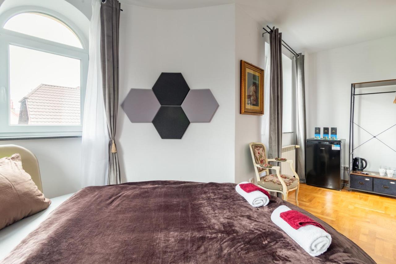 The Castle Suites & Apartment - Free Parking - (Adults Only) Krakov Exteriér fotografie