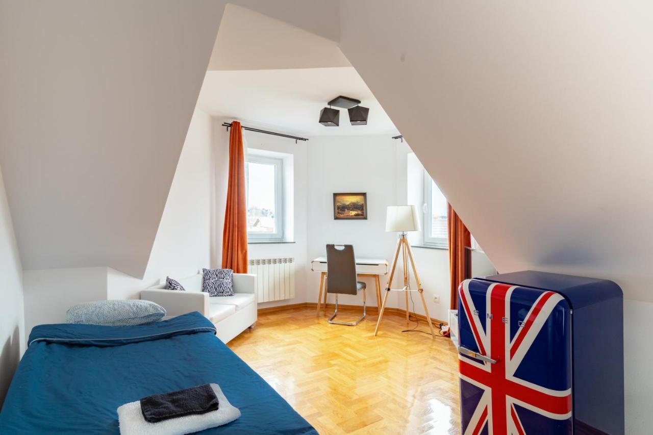 The Castle Suites & Apartment - Free Parking - (Adults Only) Krakov Exteriér fotografie