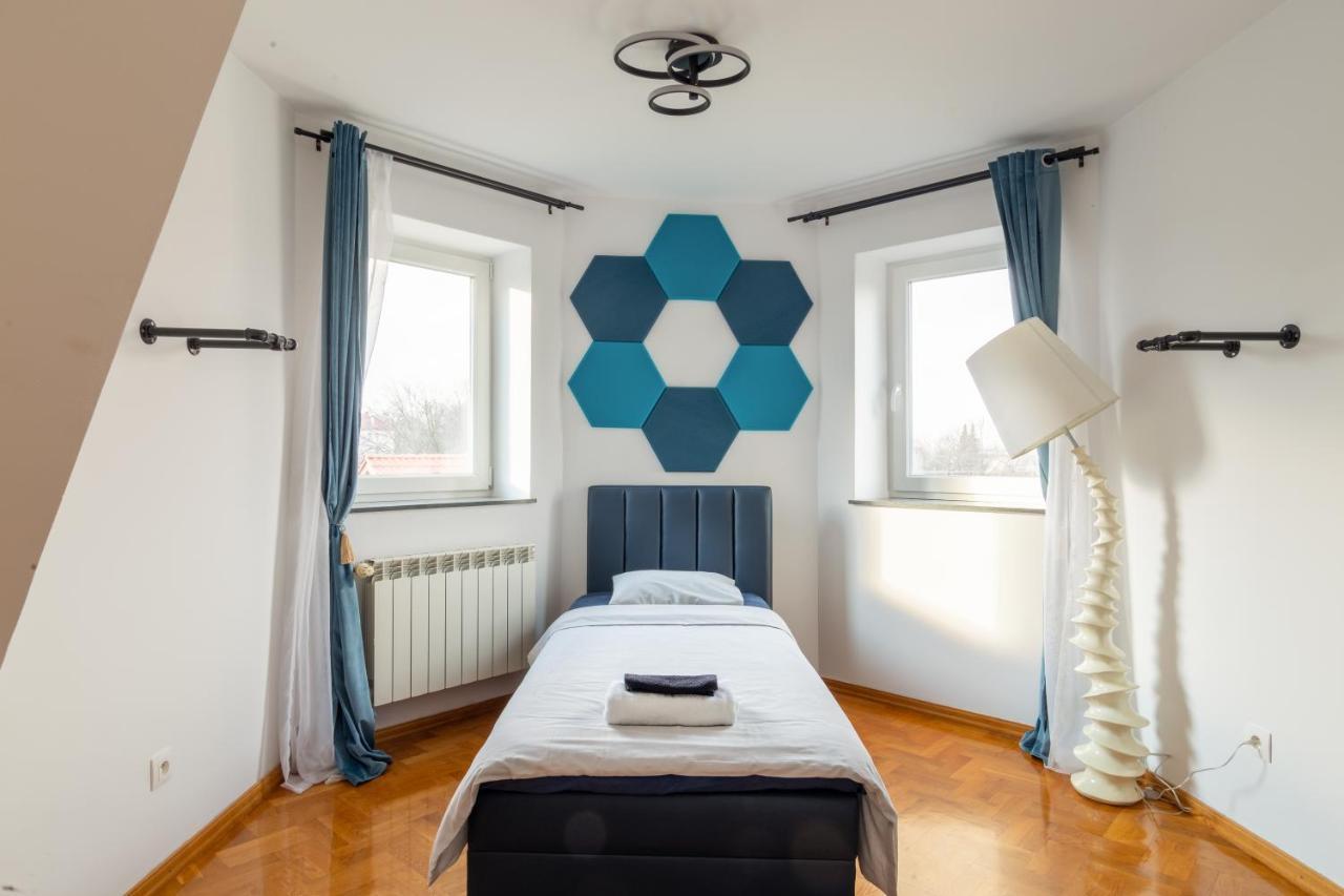 The Castle Suites & Apartment - Free Parking - (Adults Only) Krakov Exteriér fotografie