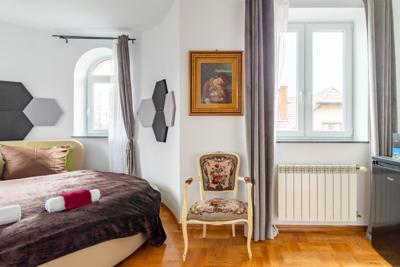 The Castle Suites & Apartment - Free Parking - (Adults Only) Krakov Exteriér fotografie